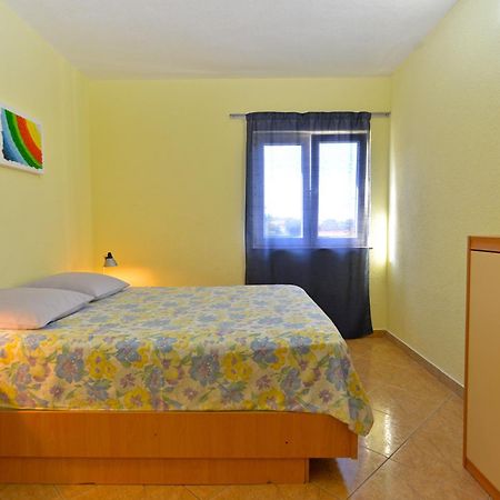 Apartments Milica 56 Pula Exteriér fotografie