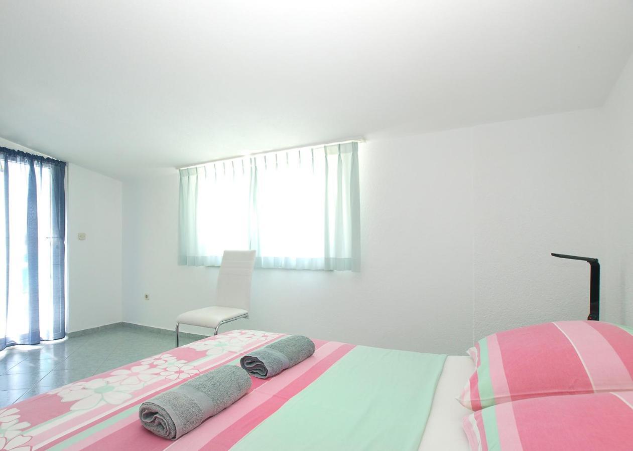 Apartments Milica 56 Pula Exteriér fotografie