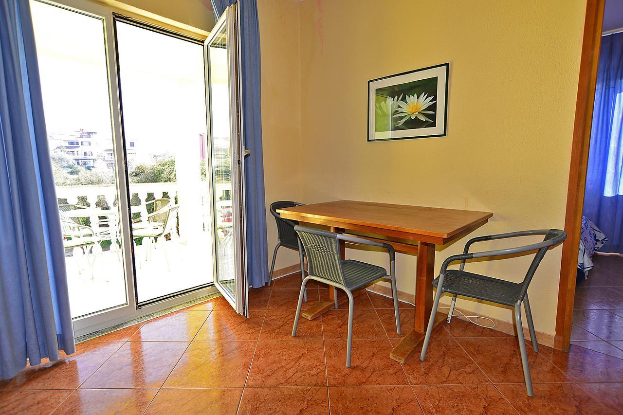 Apartments Milica 56 Pula Exteriér fotografie